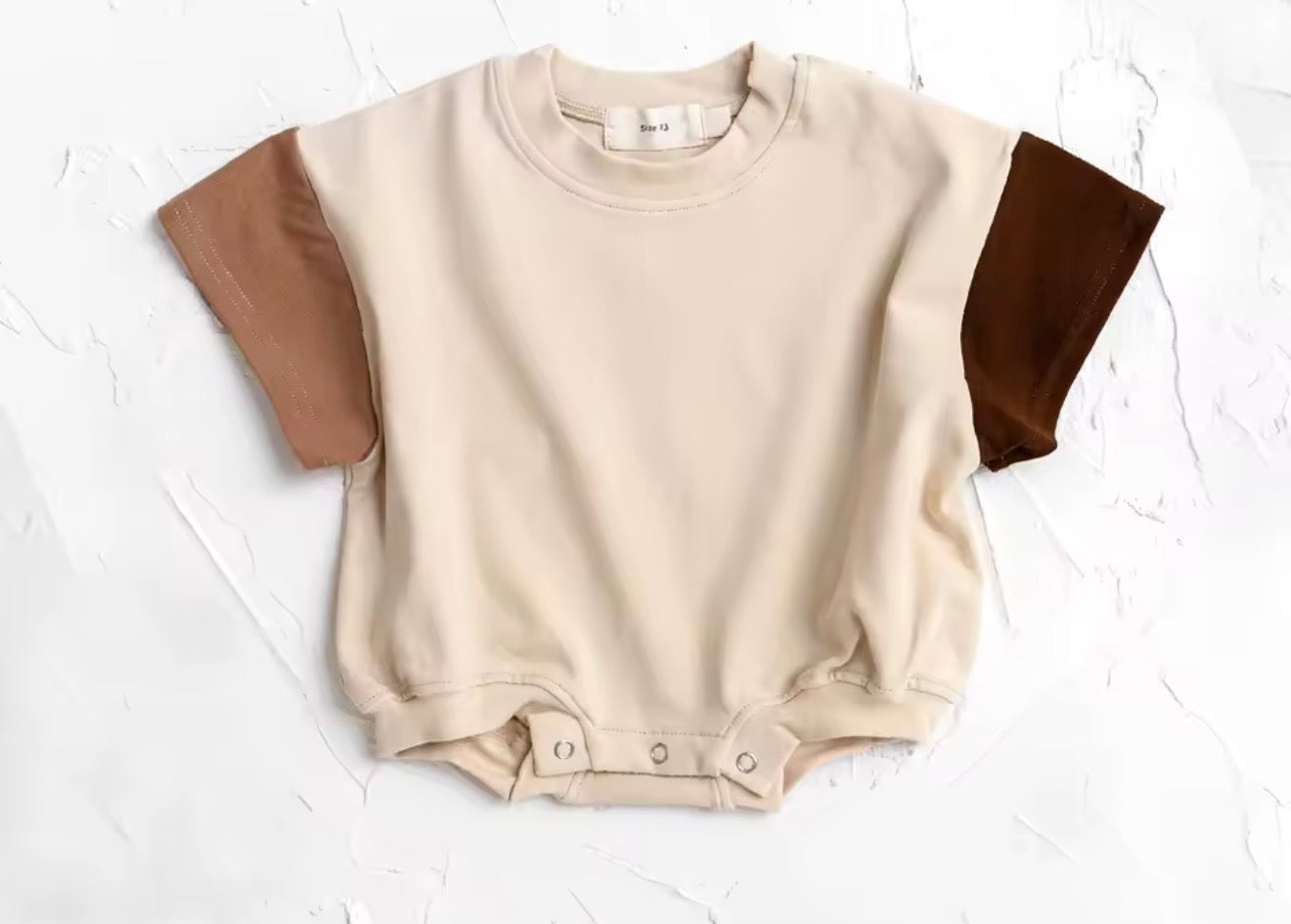 Cream ColorBlock Bubble//ETA:End Of July