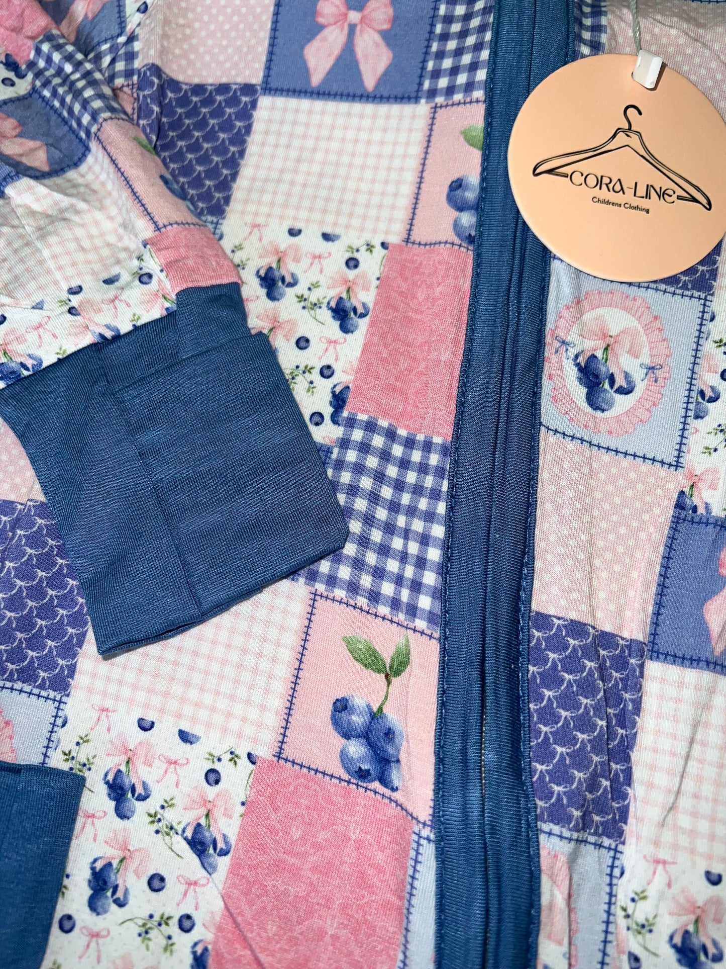 Blueberry & Bows Zippy