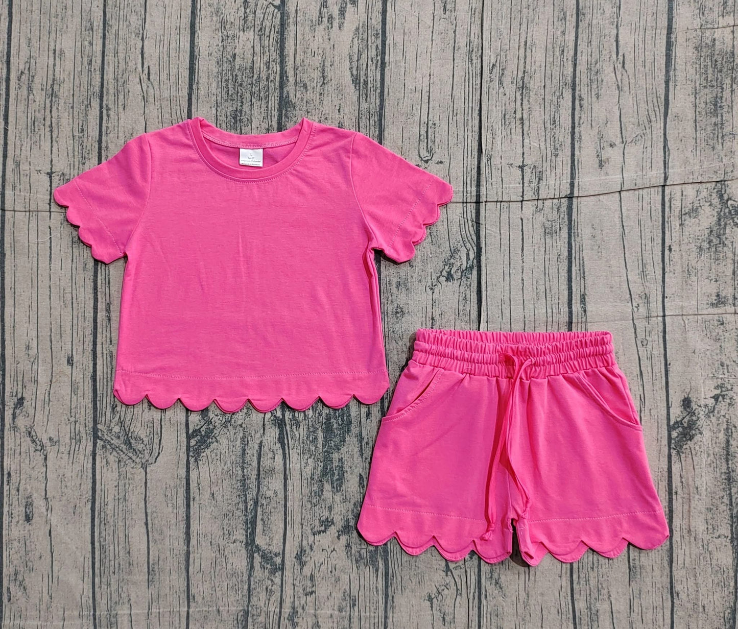 Bright Pink Scalloped Set