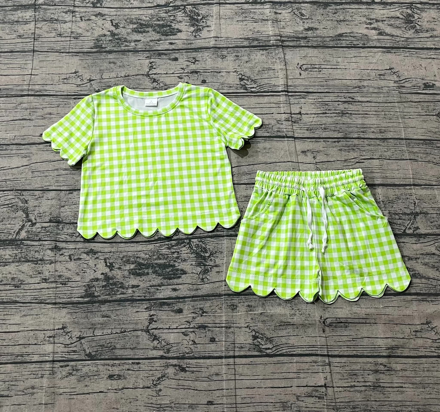 Green Gingham Scalloped Set